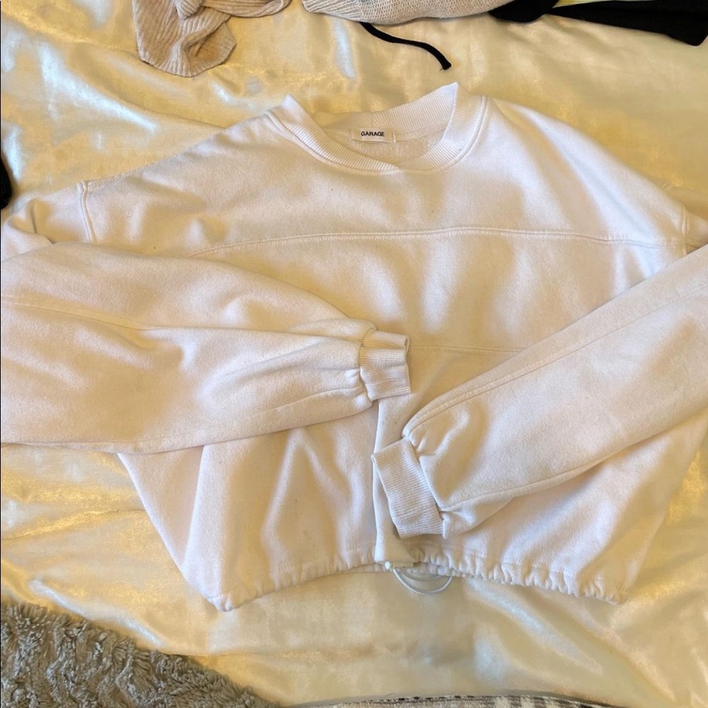 white cropped crew neck